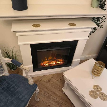 클루지나포카 Luxury Airport Retreat 아파트 외부 사진